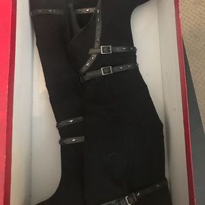 Brand New very cute . Never been worn. Run small